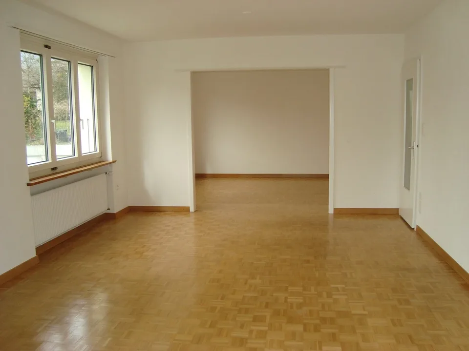 Appartamento di 4 camere con balcone in una zona residenziale tranquilla nel quartiere Steingruben – foto 3 di 7