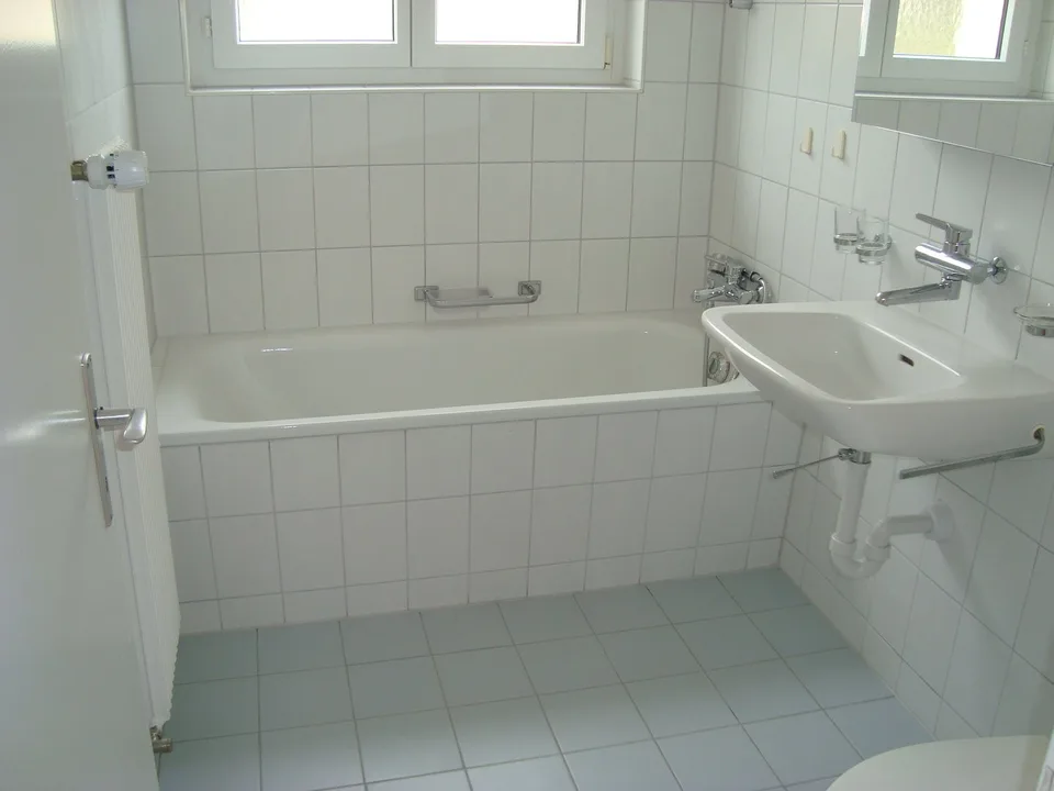 Appartamento di 4 camere con balcone in una zona residenziale tranquilla nel quartiere Steingruben – foto 7 di 7
