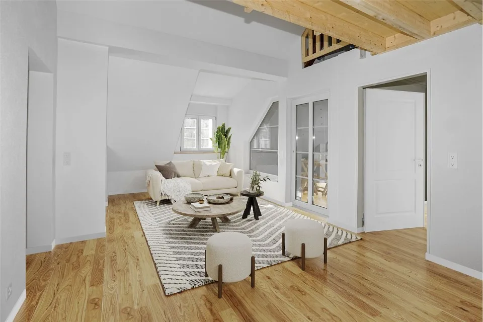 Large 4.5-room attic maisonette – photo 2 of 13