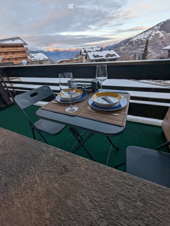 Moderne Studio zur Miete mit Aussicht im Herzen von Nendaz für das ganze Jahr – Foto 3 von 5
