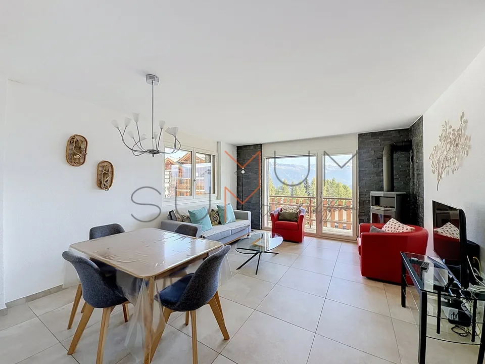 Crans-Montana, 3,5 Zimmer renoviert mit Garten, nur wenige Schritte vom Zentrum entfernt – Foto 3 von 31