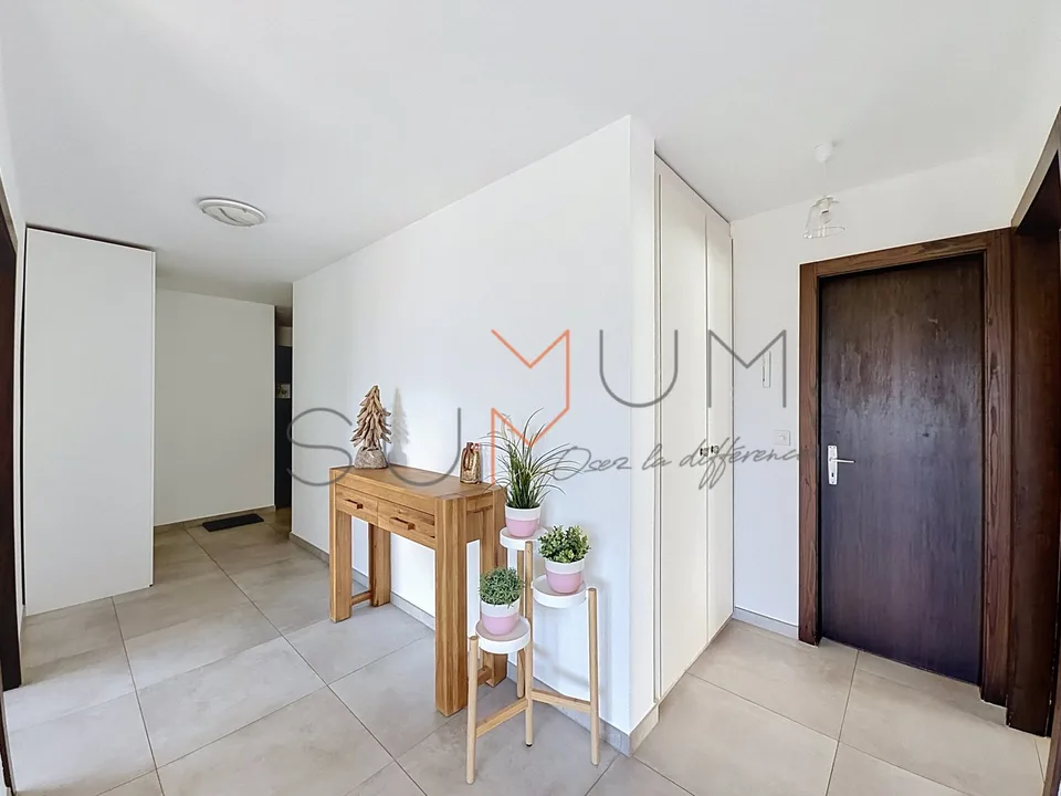 Crans-Montana, 3,5 Zimmer renoviert mit Garten, nur wenige Schritte vom Zentrum entfernt – Foto 12 von 31