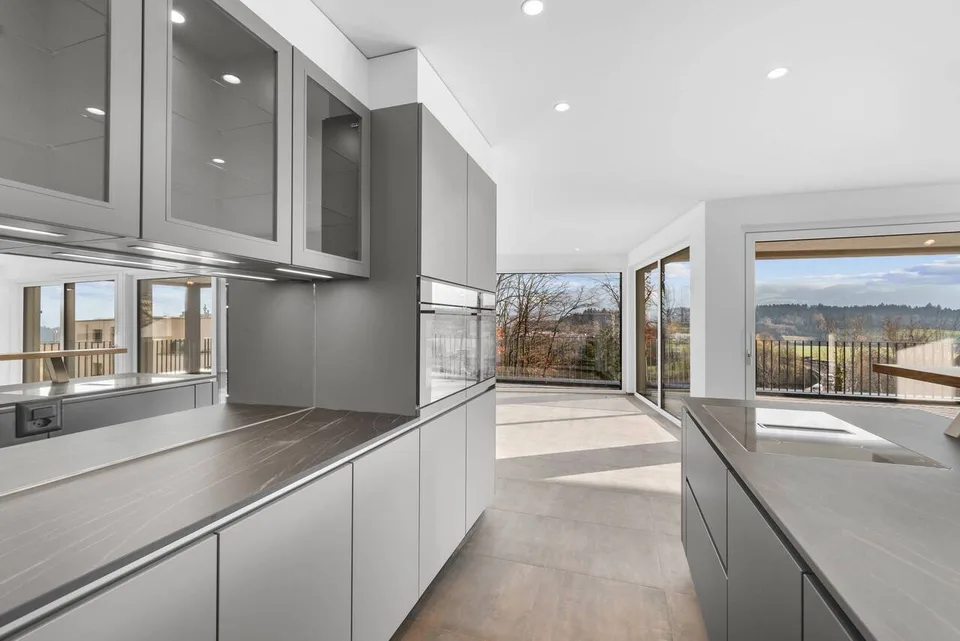 Grossraum - Luxuswohnung mit Weitsicht! – Foto 5 von 13