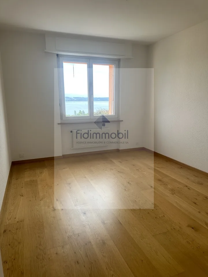 Vier-Zimmer-Wohnung mit 117 m² Wohnfläche in Saint-Blaise – Foto 11 von 13
