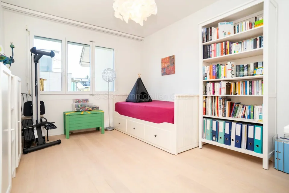 Attraktive 3.5-Zimmer-Wohnung mit zwei Balkonen in Winterthur-Seen – Foto 9 von 20