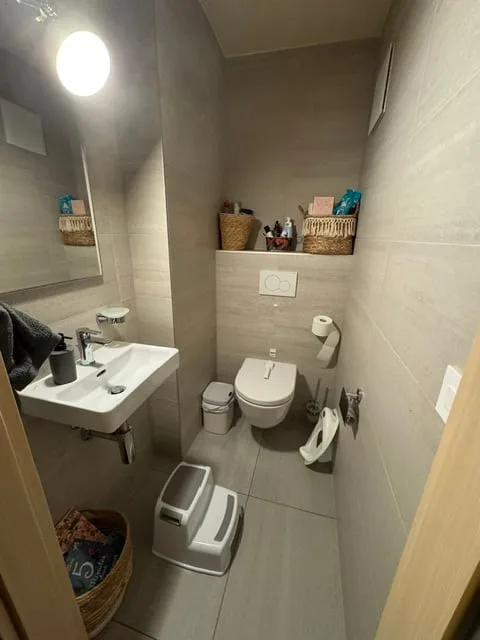 Charmantes 3,5-Zimmer-Wohnung mit Terrasse in Nyon – Foto 7 von 8