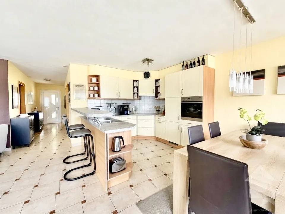 Bel appartement en terrasse avec un garage et une vue exceptionnelle ! – Foto 8 von 13