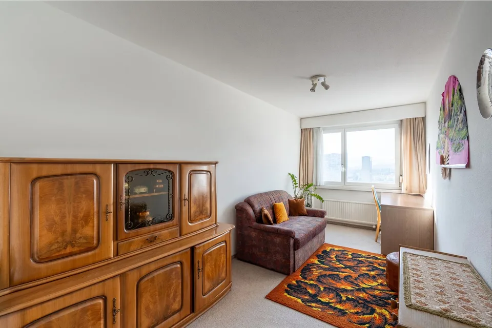 Zentrale 3.5-Zimmer-Wohnung mit Weitsicht – Foto 10 von 15