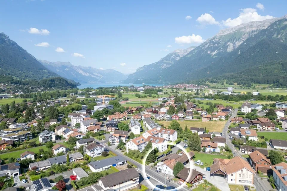 Rendite- oder Eigennutzung: Wohn- und Gewerbeobjekt in Matten bei Interlaken – Foto 7 von 13