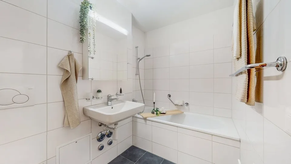 Zona residenziale tranquilla e adatta ai bambini ai margini del bosco – foto 6 di 12