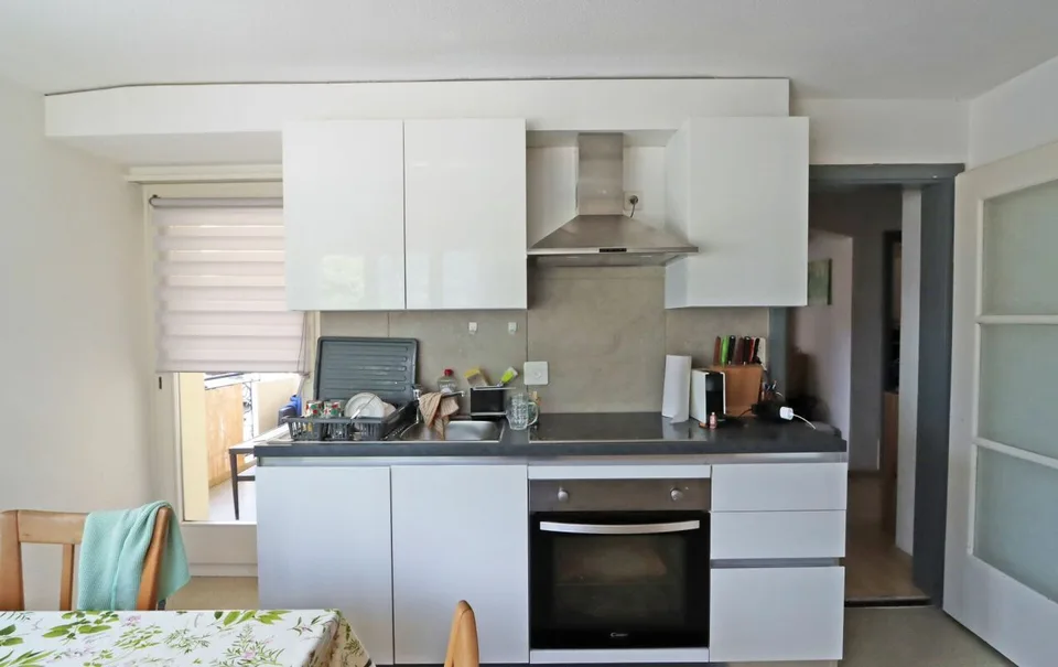 Mehrfamilienhaus mit 4 Wohneinheiten und einem Gewerbelokal in Unterterzen SG – Foto 28 von 30