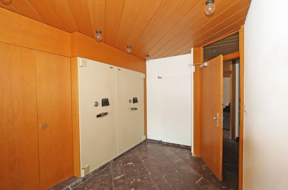 Mehrfamilienhaus mit 4 Wohneinheiten und einem Gewerbelokal in Unterterzen SG – Foto 26 von 30