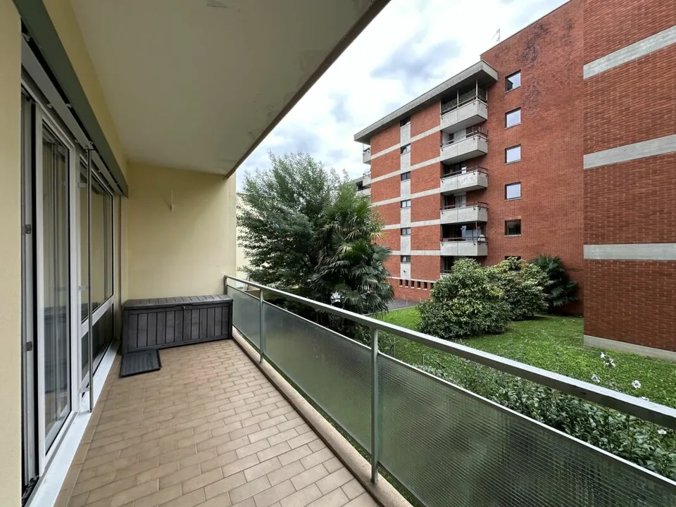 Ferienwohnung mit Balkon und gedecktem Parkplatz – Foto 8 von 12