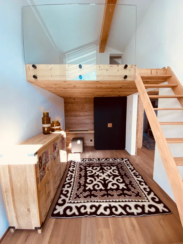 Attic apartment on Lake Sihl with sauna – photo 3 of 8