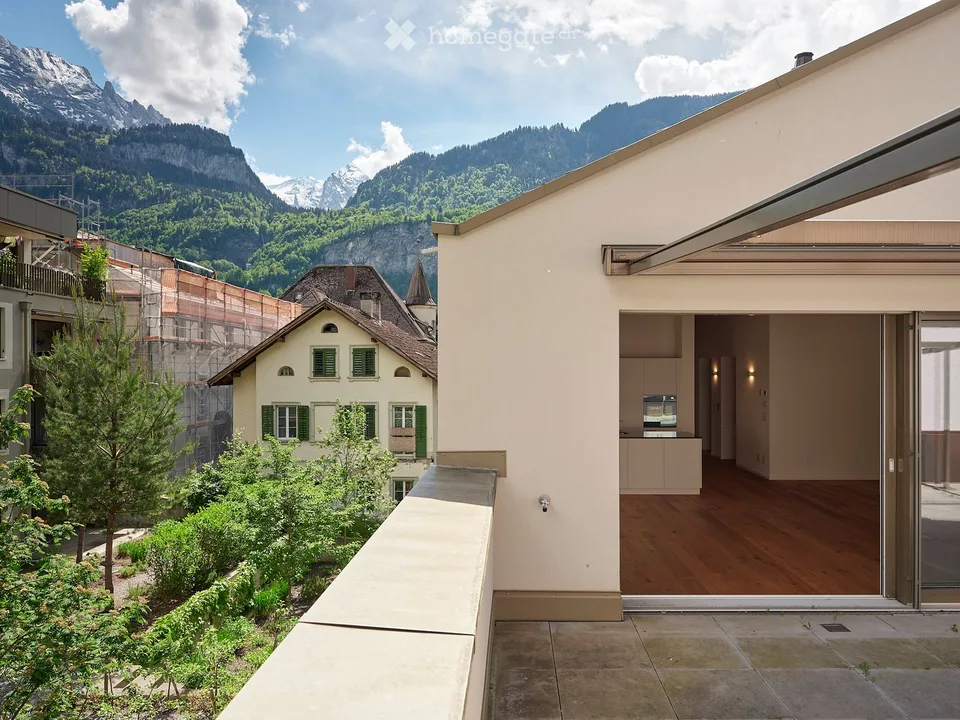 Einzigartige Dachwohnung mit 50 m² Dachterrasse und Bergpanorama – Foto 7 von 7