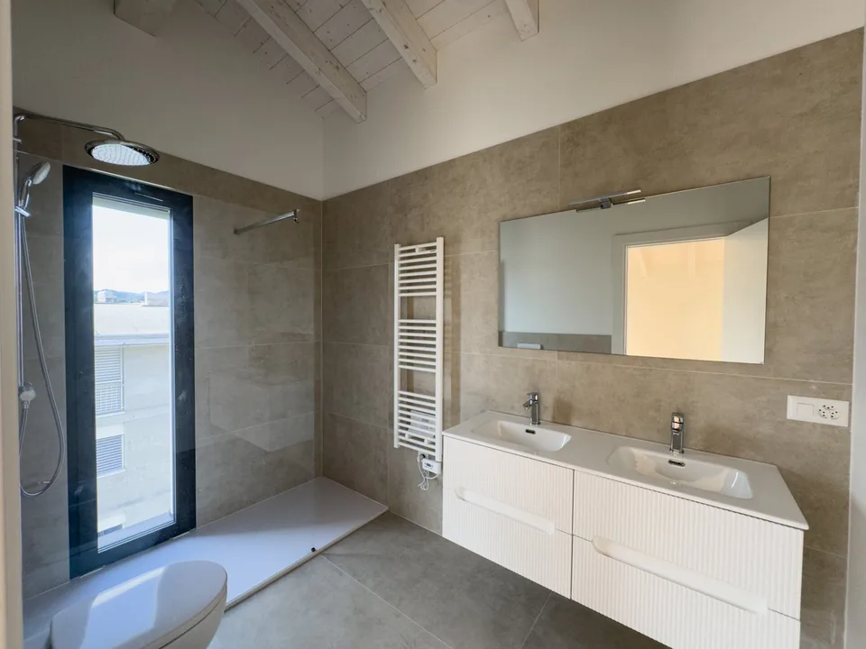 Nouvel appartement attique 3.5 pièces à Massagno – photo 6 sur 11
