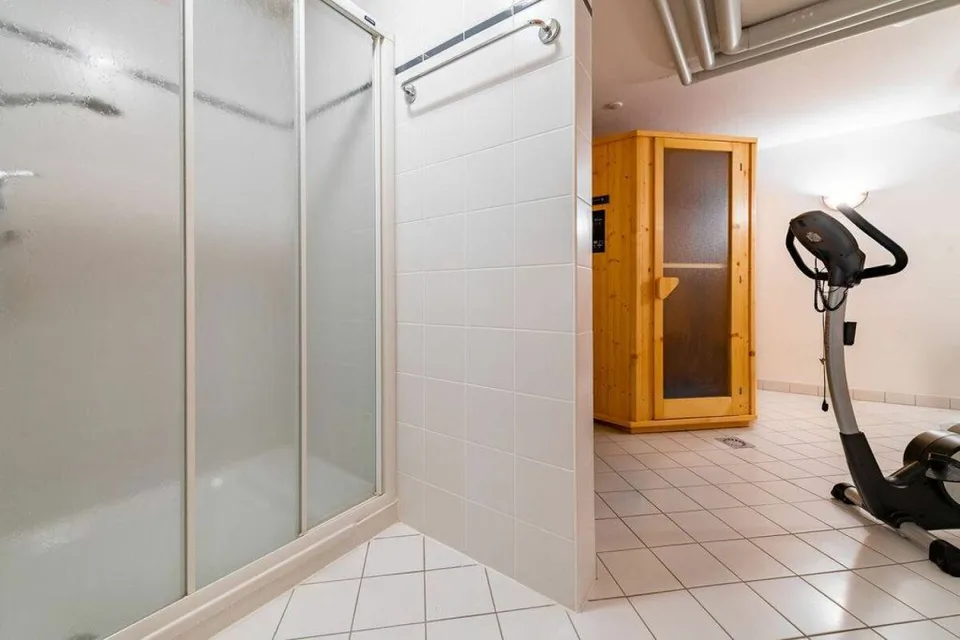 Epalinges: Prächtige Reihenvilla mit 6.5 Zimmern – Foto 10 von 12