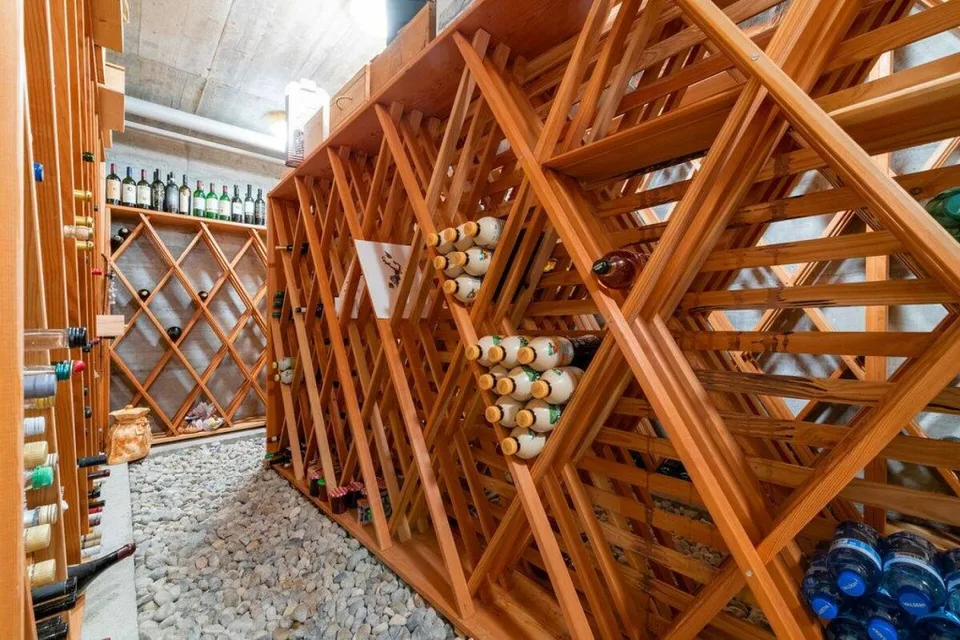 Epalinges: Prächtige Reihenvilla mit 6.5 Zimmern – Foto 11 von 12