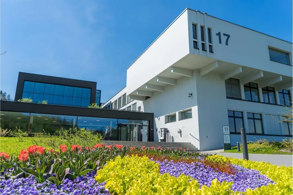 Baurecht oder langfristiges Mietmodell Entwicklungsfläche am CAMPUS SURSEE – Foto 3 von 6