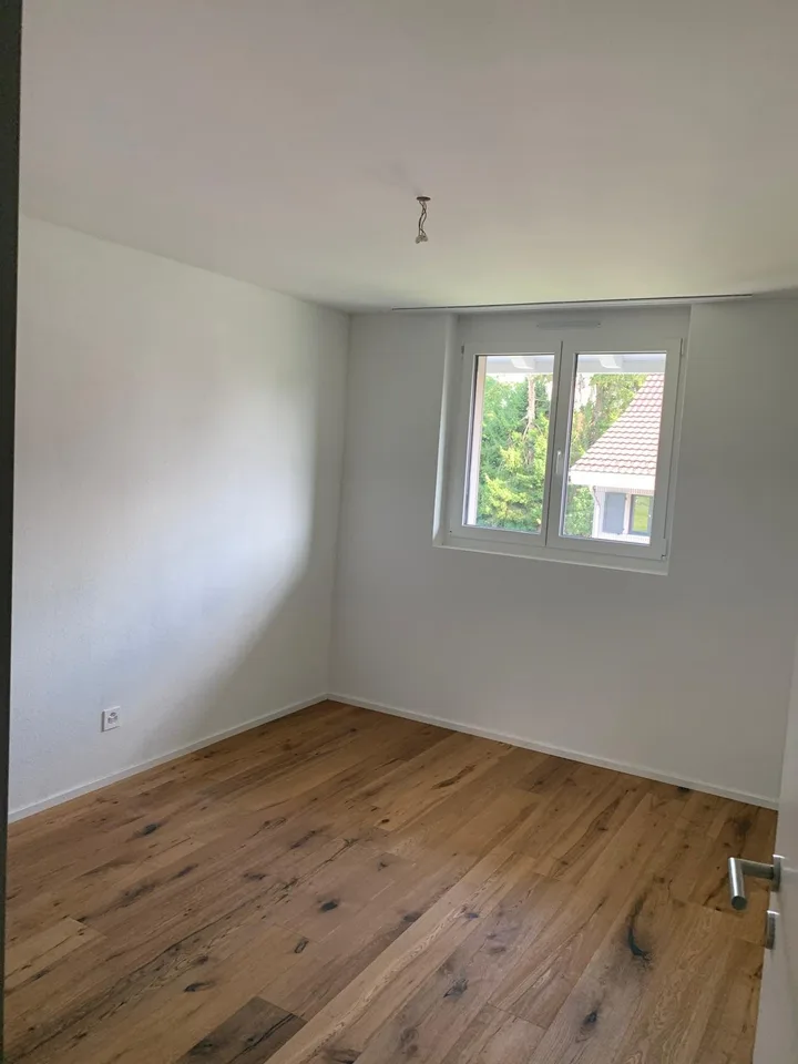Charmante 5.5-Zimmer-Maisonette-Wohnung in Oberaach – Foto 3 von 9