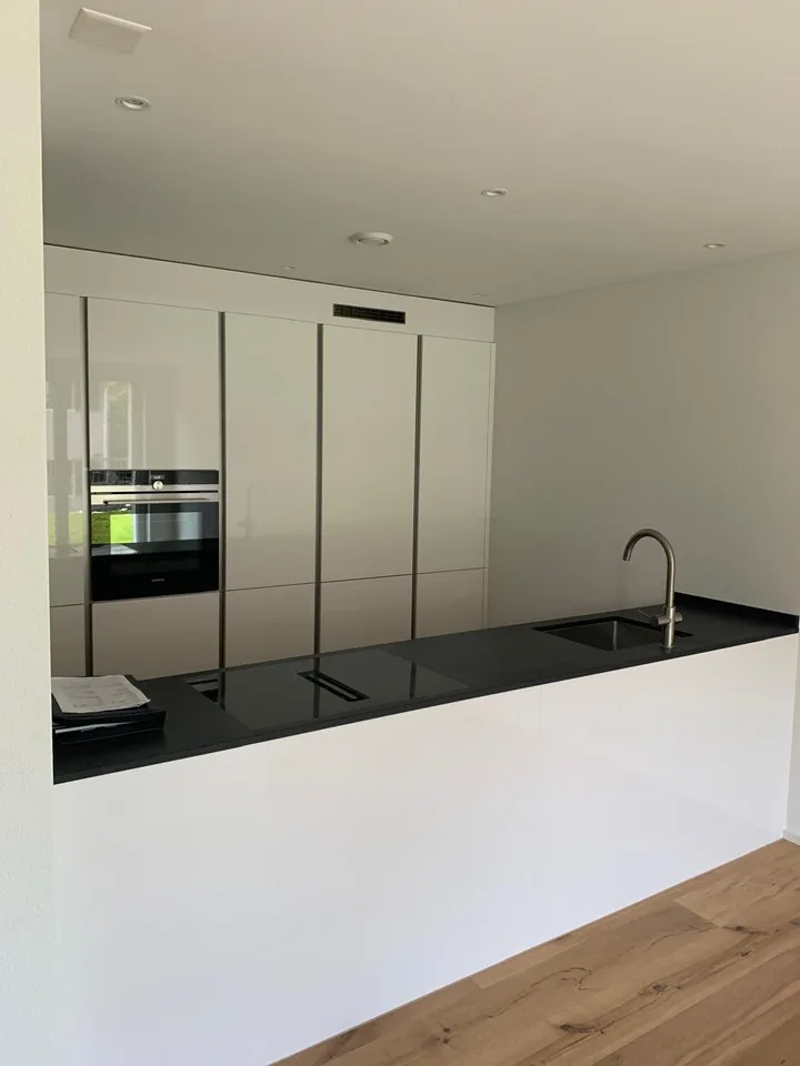 Charmante 5.5-Zimmer-Maisonette-Wohnung in Oberaach – Foto 2 von 9