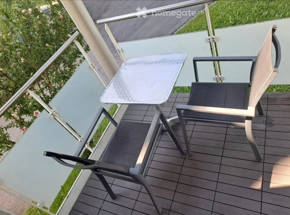 3,5 Zimmer Wohnung mit Kellerraum, Parkplatz-Garage, Balkon – Foto 5 von 5