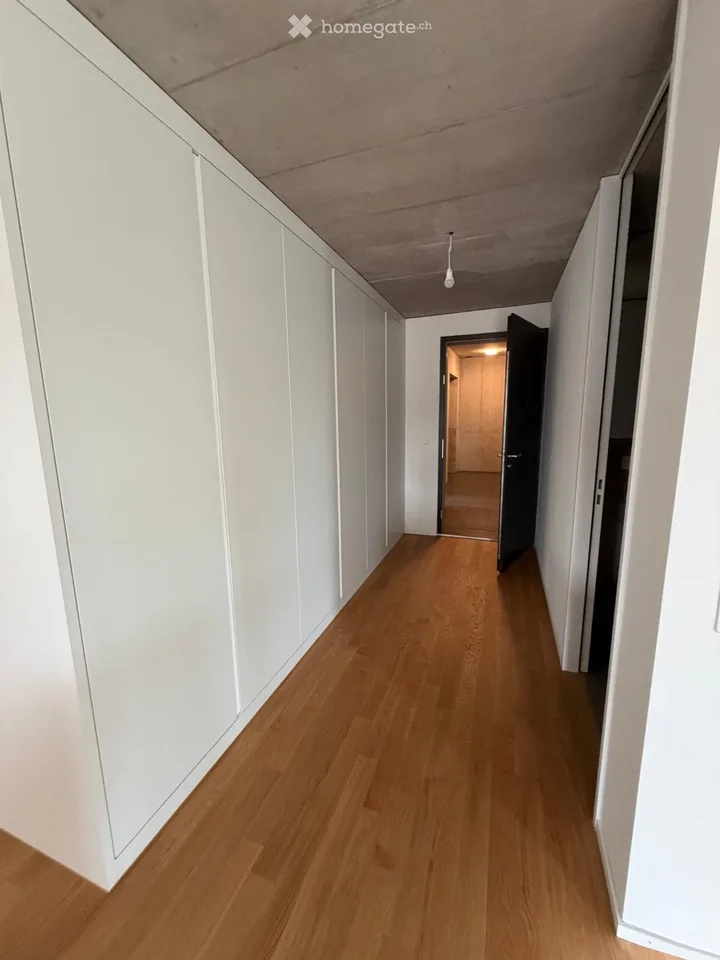 Stilvoll wohnen mit Aussicht: Moderne 4.5-Zimmer-Wohnung – Foto 11 von 13