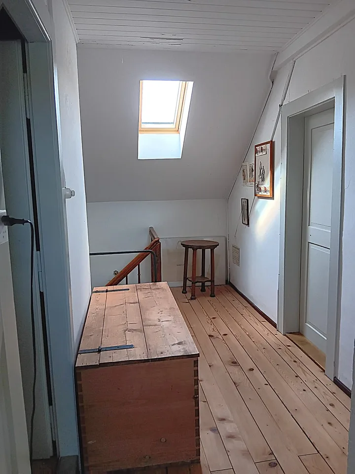Mehrfamilienhaus mit 3 Wohnungen, Keller und Garten – Foto 27 von 30