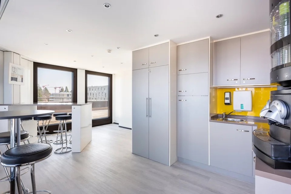 Ufficio privato per 25 persone a Regus Balexert Tower – foto 9 di 11