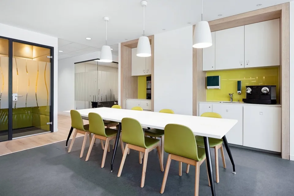Büro für 50 Personen bei Regus Main Station – Foto 10 von 12