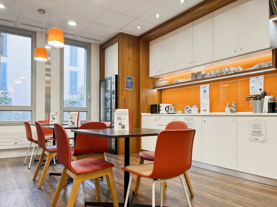 Büro all-inclusive für 30 Personen im Regus Quartier Maghetti – Foto 9 von 11