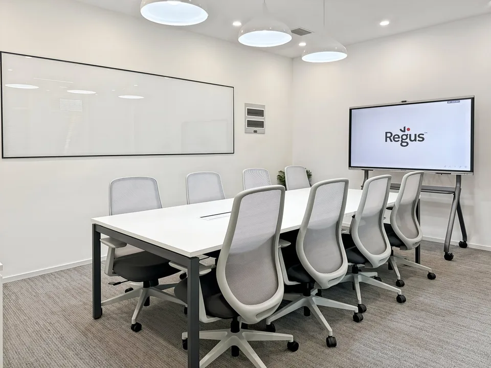 Ufficio privato per 40 a Regus Airport – foto 6 di 12