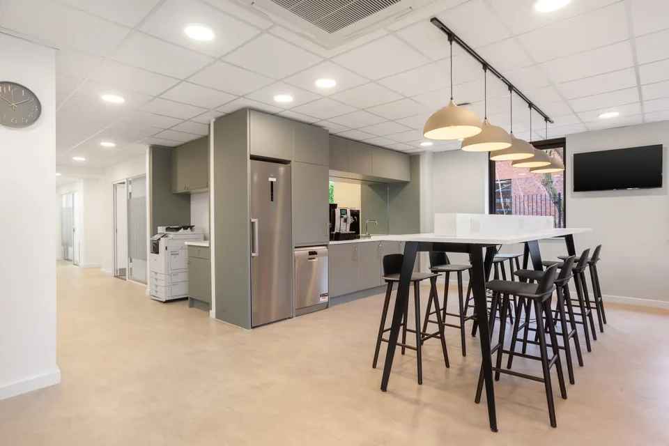 Espace de bureau privé pour 50 personnes à Regus Spoom Green City, Manegg – photo 9 sur 10