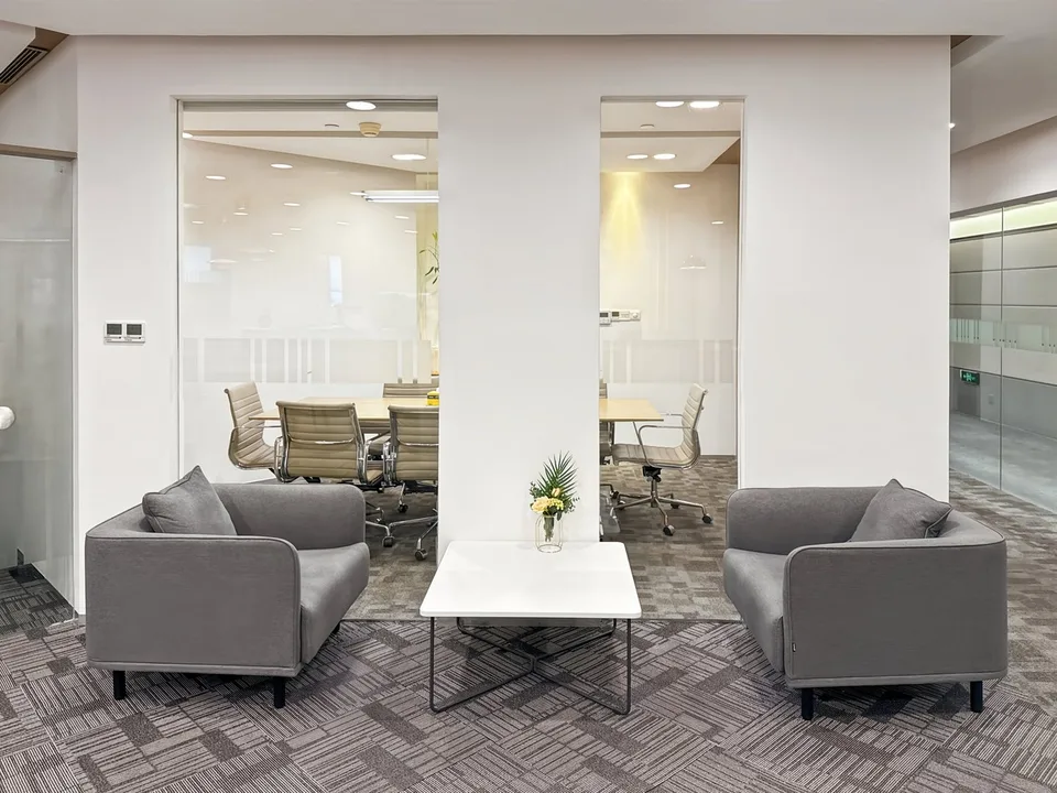 Espace de bureau privé pour 50 personnes à Regus Spoom Green City, Manegg – photo 5 sur 10