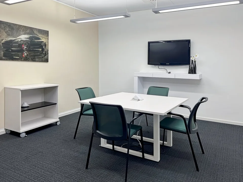 Spazio ufficio privato per 30 persone a Regus Spoom Green City, Manegg – foto 2 di 9