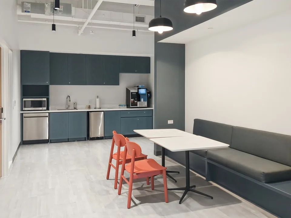 Spazio ufficio privato per 20 persone a Regus Spoom Kriens – foto 7 di 8