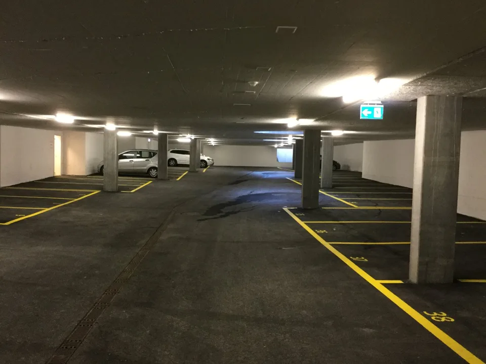 Parking space in underground garage for rent – photo 2 of 3