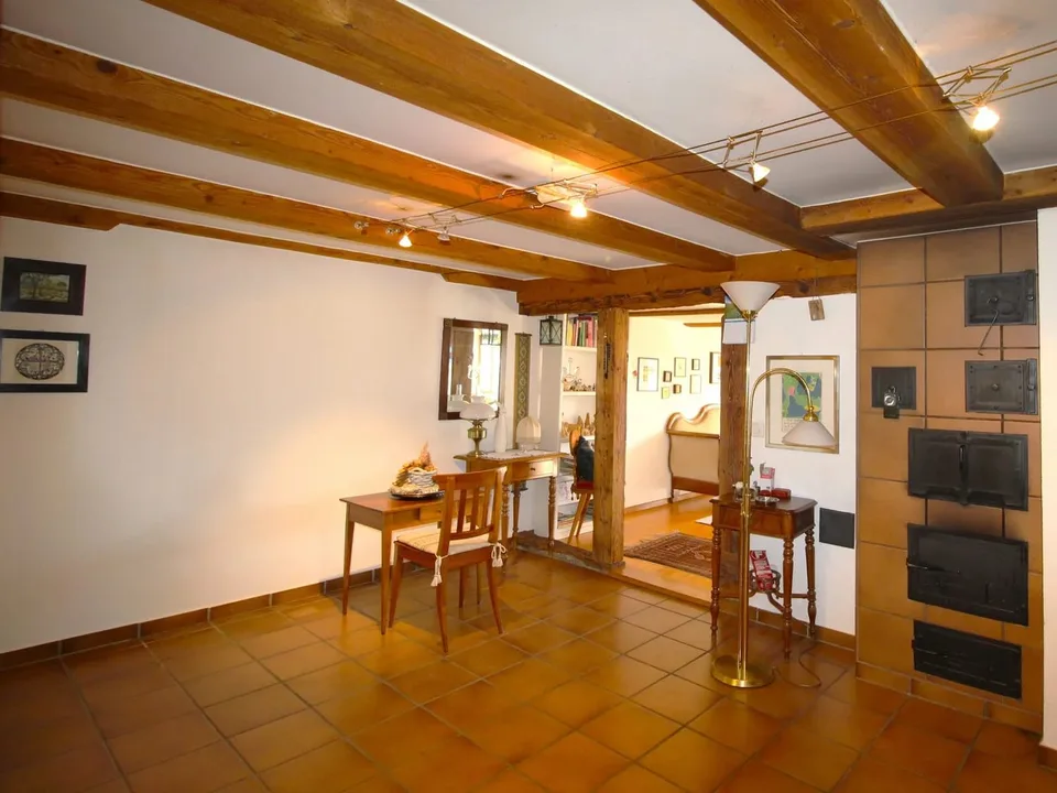 Wohnen und Entwickeln: Bauernhaus mit Landreserve in Attiswil – Foto 6 von 12