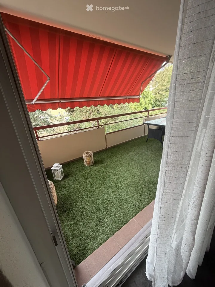Prächtige 4.5-Zimmer-Wohnung mit hellem Balkon in Corcelle – Foto 5 von 5