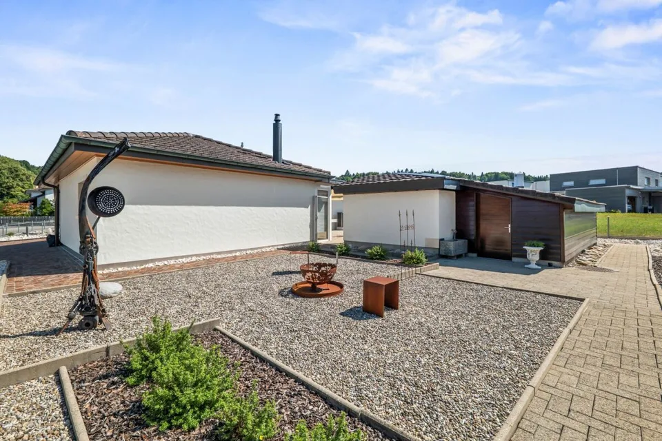 Gepflegtes 6-Zimmer-Einfamilienhaus an ruhiger, sonniger Lage in Rothrist – Foto 23 von 26