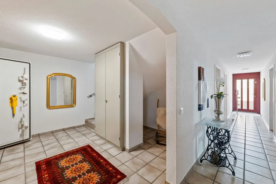 Gepflegtes 6-Zimmer-Einfamilienhaus an ruhiger, sonniger Lage in Rothrist – Foto 16 von 26