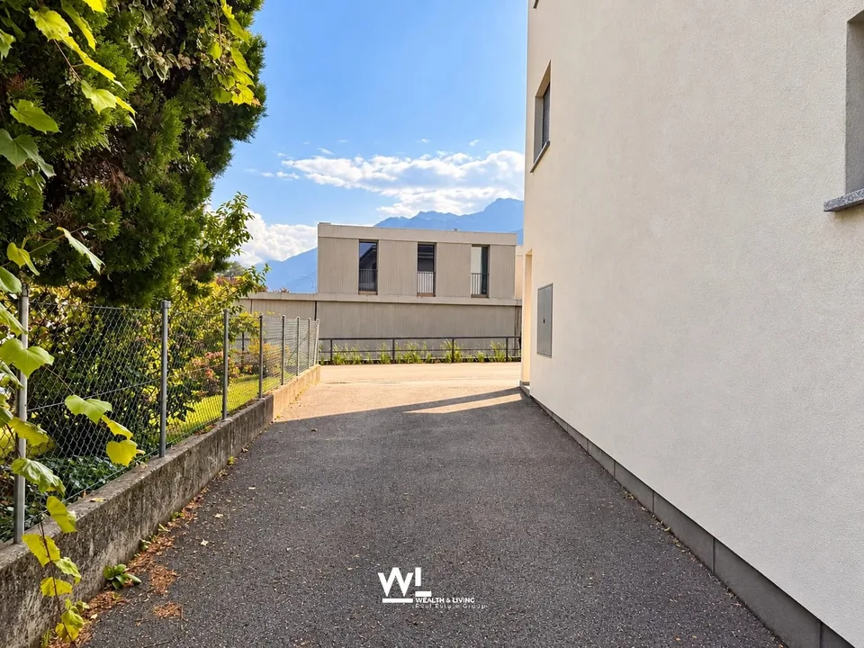 Casa plurifamiliare con due appartamenti, giardino e ampi spazi esterni – photo 13 of 13