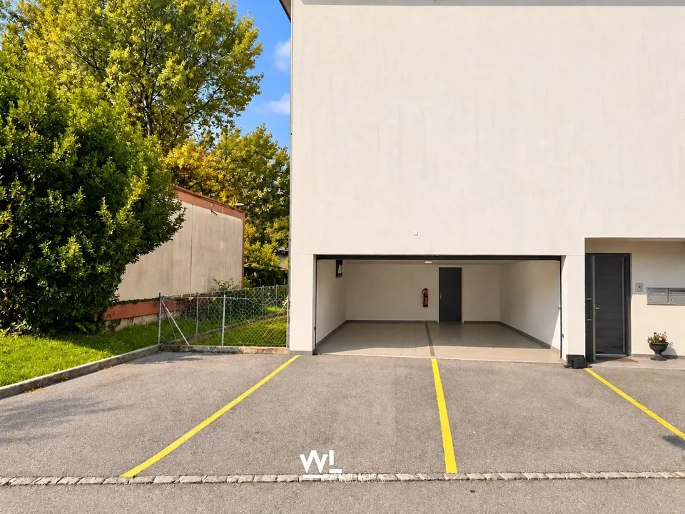 Casa plurifamiliare con due appartamenti, giardino e ampi spazi esterni – photo 12 of 13