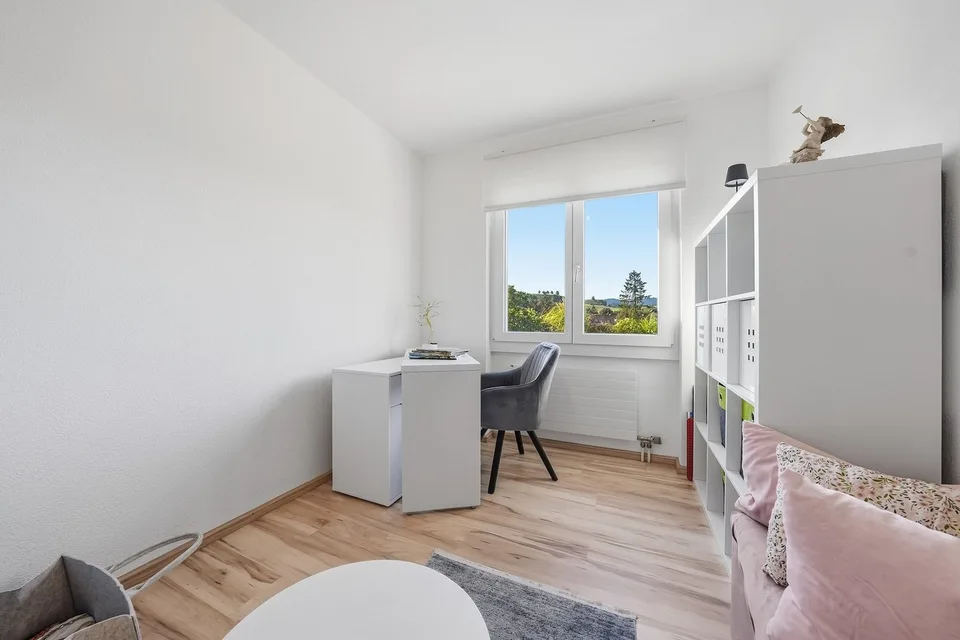 Senso di casa con ampio spazio all'aperto – foto 8 di 12