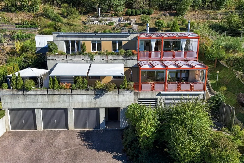 Senso di casa con ampio spazio all'aperto – foto 11 di 12