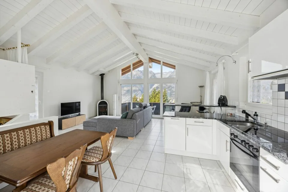 Chalet 3,5 pièces à Unterbäch - charmante maison individuelle de type Tiny avec beaucoup d'intimité – photo 4 sur 17