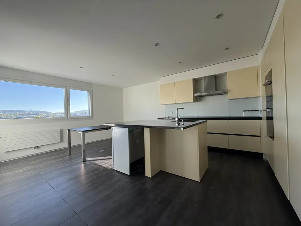 Außergewöhnliche 4.5-Zimmer-Wohnung zur Miete in Marly! – Foto 3 von 11