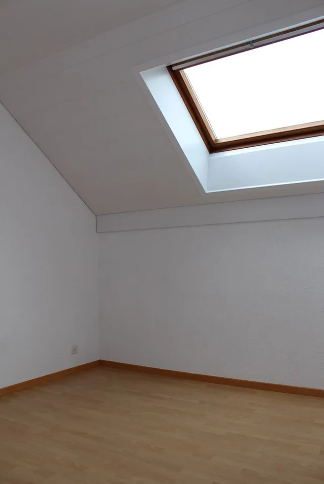 Charming 5.5-room apartment in Vicques – photo 16 of 22
