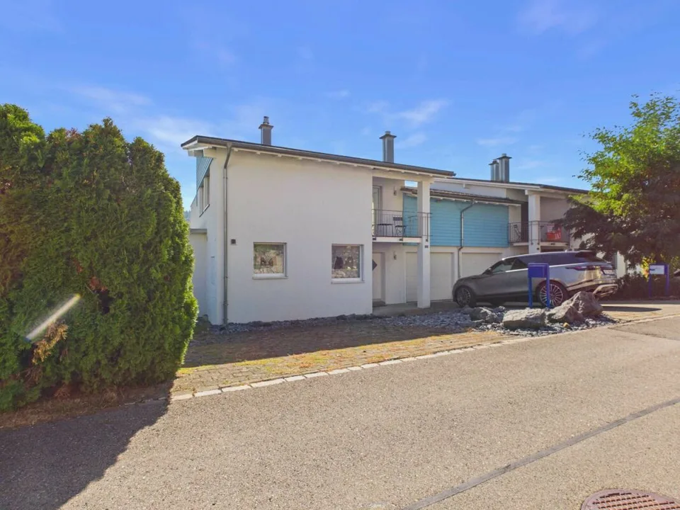 Einfamilienhaus mit atemberaubender Aussicht und Swimmingpool – Foto 5 von 30