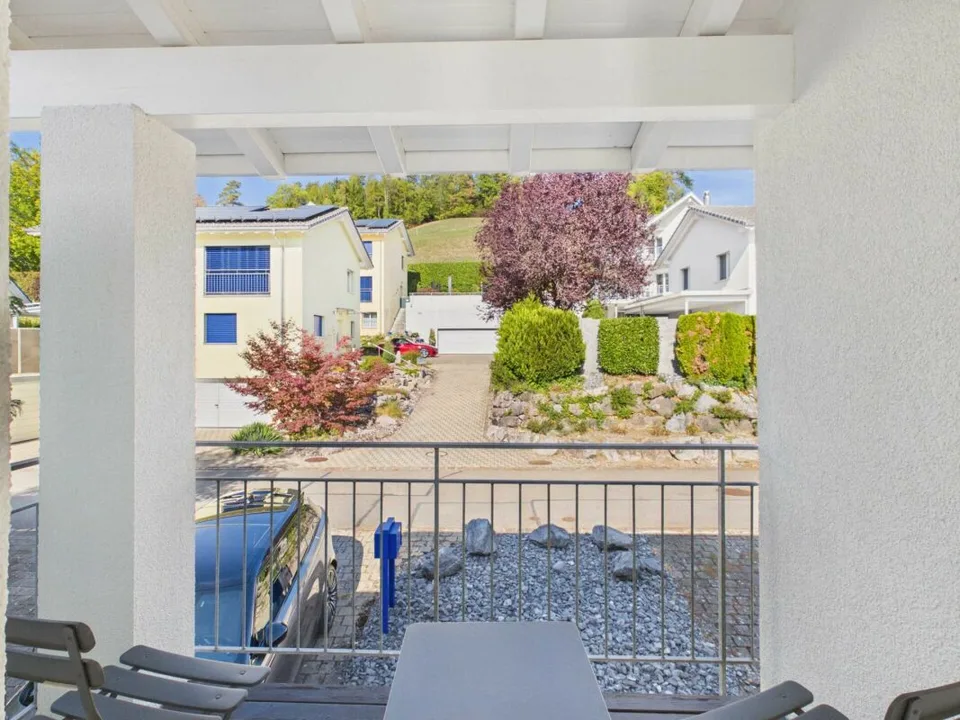 Einfamilienhaus mit atemberaubender Aussicht und Swimmingpool – Foto 20 von 30